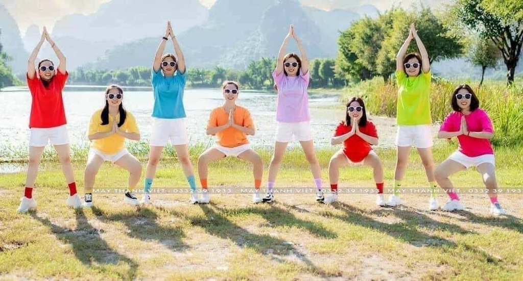 Áo trơn sắc màu cho lớp  - Đồng phục may thành việt