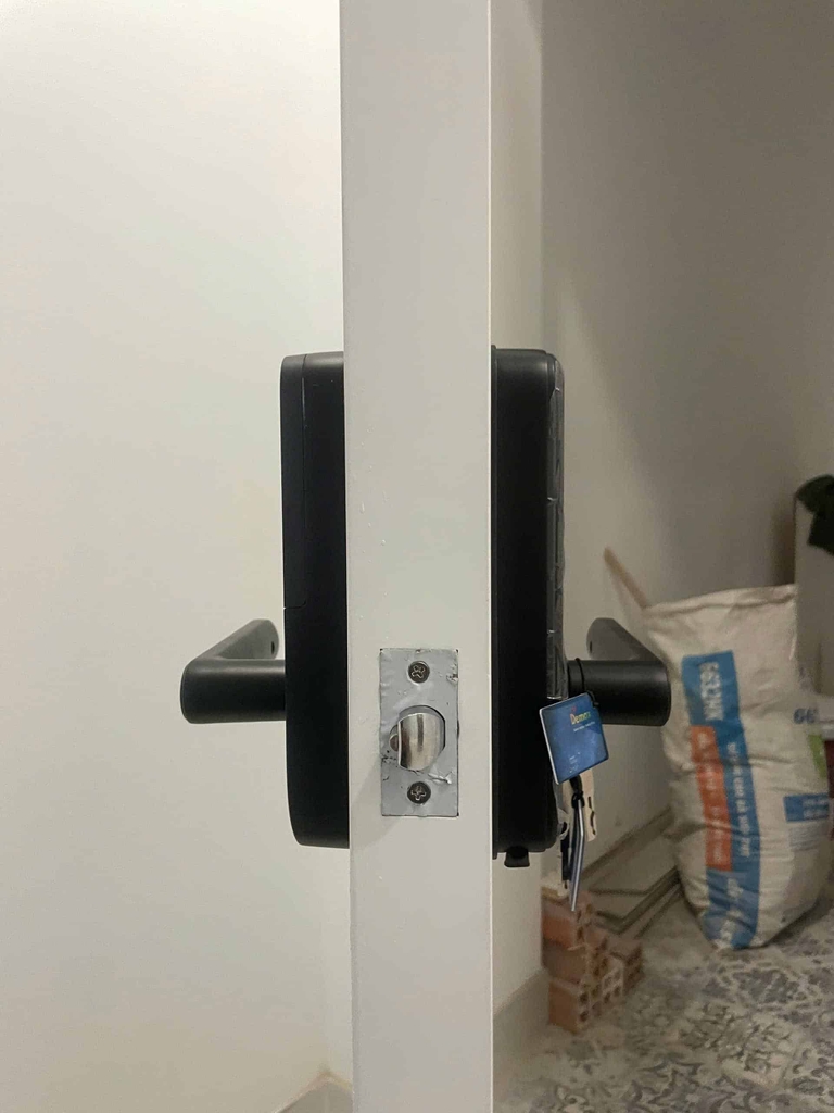 Khoá điện tử Demax EL-B05 SG