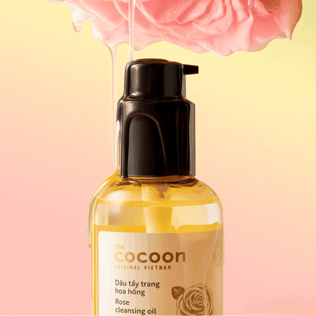 Dầu Tẩy Trang Hoa Hồng Cocoon Rose Cleansing Oil Sạch Sâu Dưỡng Ẩm Dịu Nhẹ 310ml