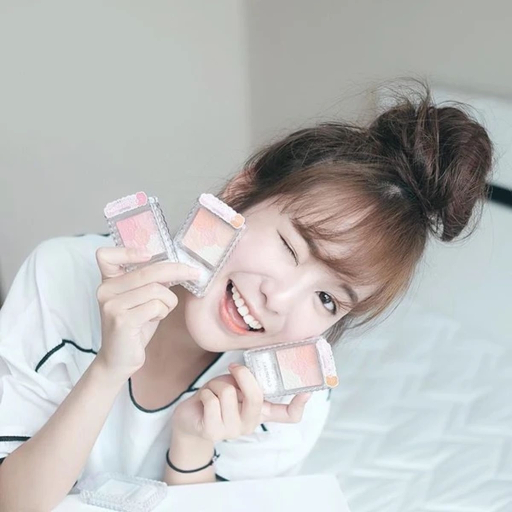 Phấn Má Hồng Ánh Nhũ Canmake Glow Fleur Cheeks Nhật Bản 6.3g