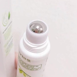 Kem Dưỡng Mắt Dạng Lăn Giảm Thâm Simple Revitalising Eye Roll-On 15ml