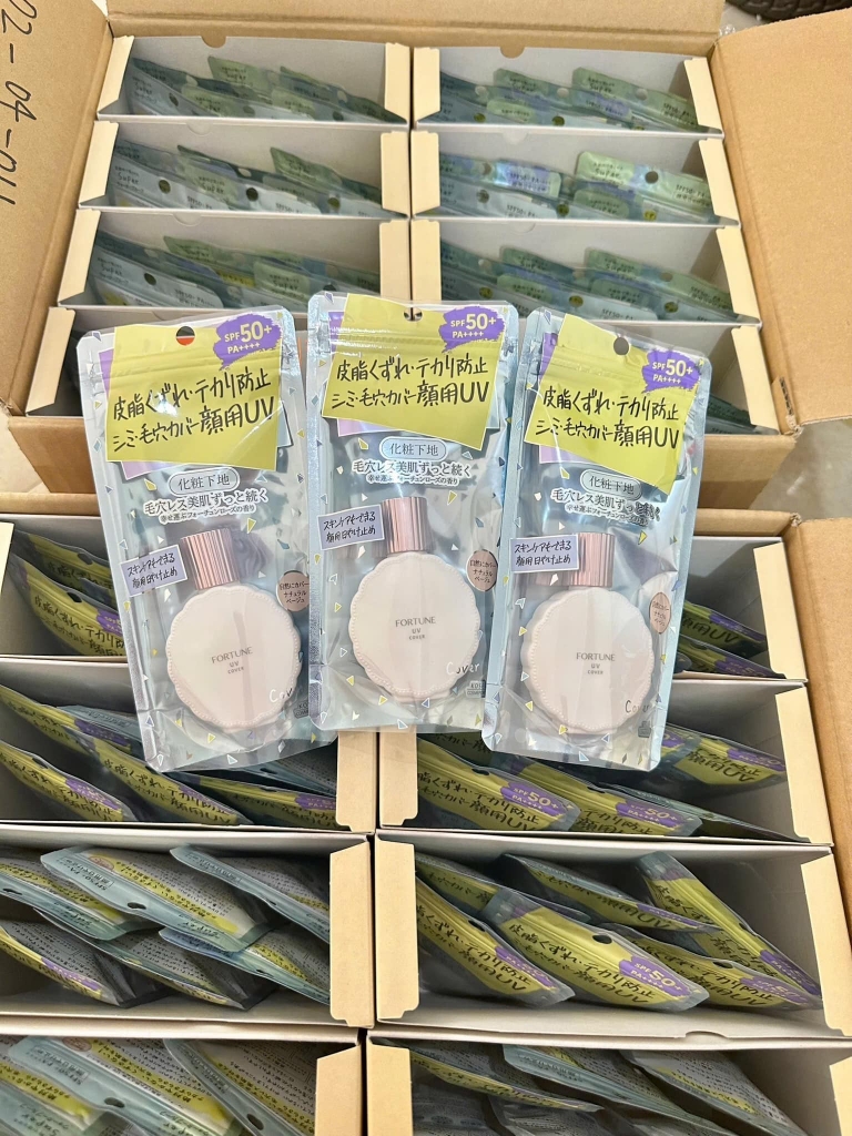 Kem Chống Nắng Kose Nâng Tone Sáng Hồng Tự Nhiên  Che Phủ Lỗ Chân Lông  Fortune UV Cover SPF50+ Nhật Bản 30ml