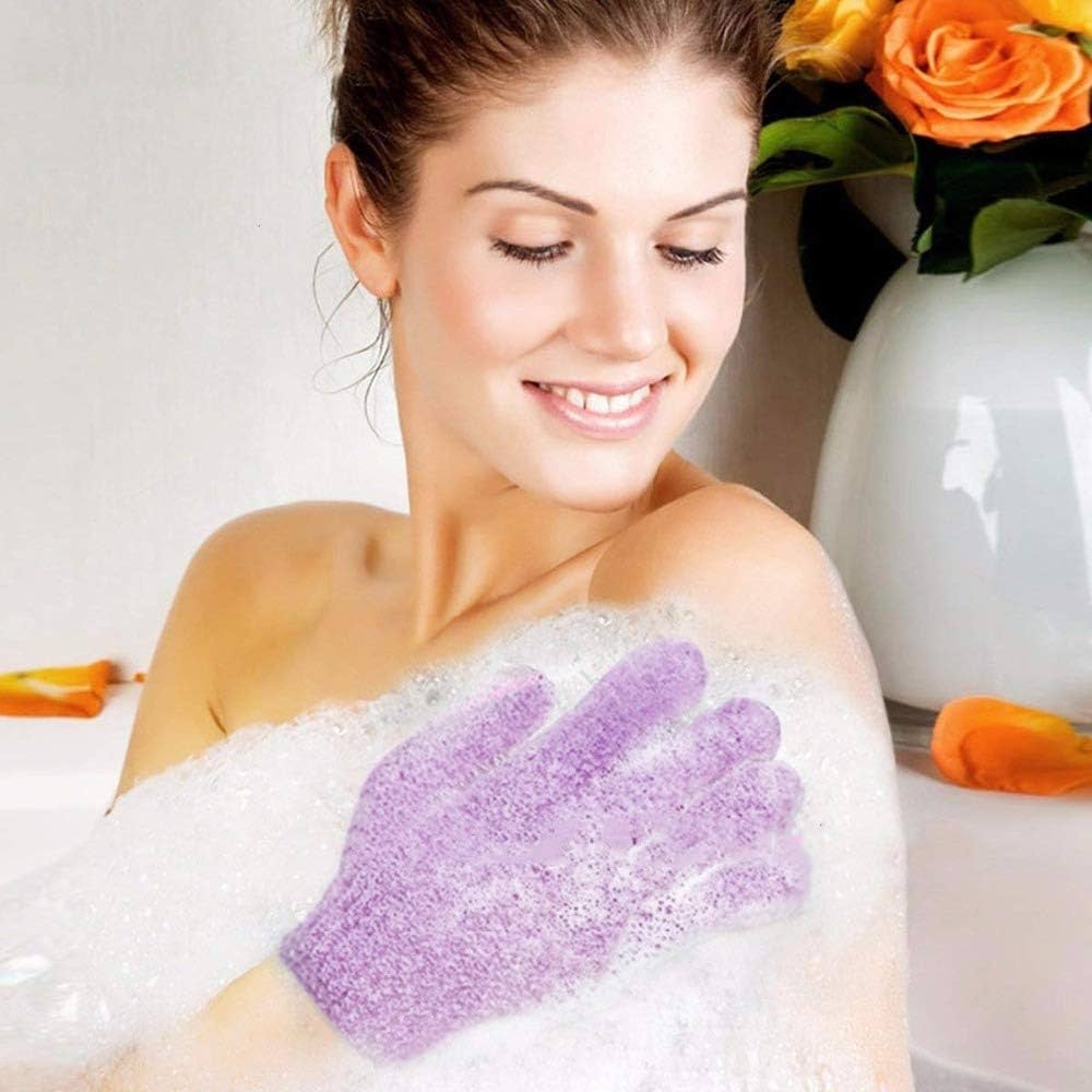 Găng Tay Tắm Mizuki Tẩy Da Chết Đa Năng Tạo Bọt Tiện Dụng 1 Cái