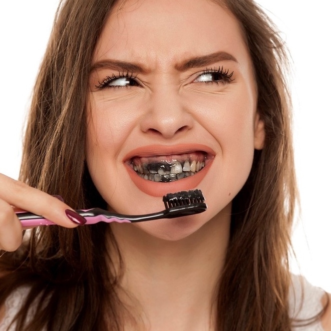 Bột Than Tre Obaxua Trắng Răng Sạch Mảng Bám Gói 50g