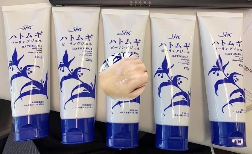 Tẩy TBC SHC Hatomugi Peeling & Facial Cleansing Gel Tuýp 120g