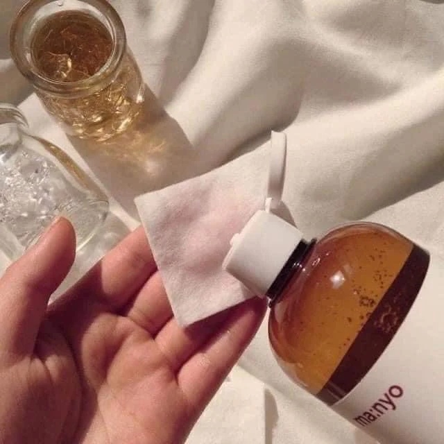 Nước Hoa Hồng Ma:nyo Bifida Biome Ampoule Cấp Ẩm Giảm Mụn Se Lỗ Chân Lông  Hàn Quốc 210mL