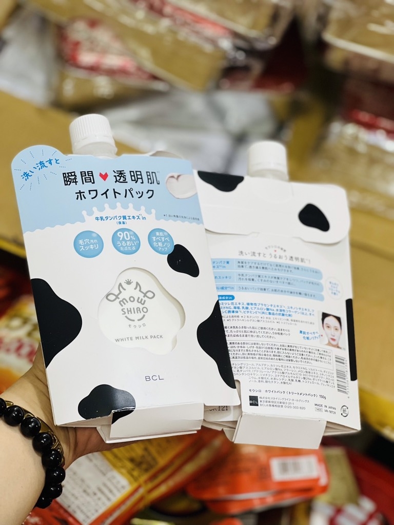 Mặt Nạ Mow Shiro Dưỡng Trắng Da Chiết Xuất Sữa Bò BCL White Milk Pack - Túi 150g