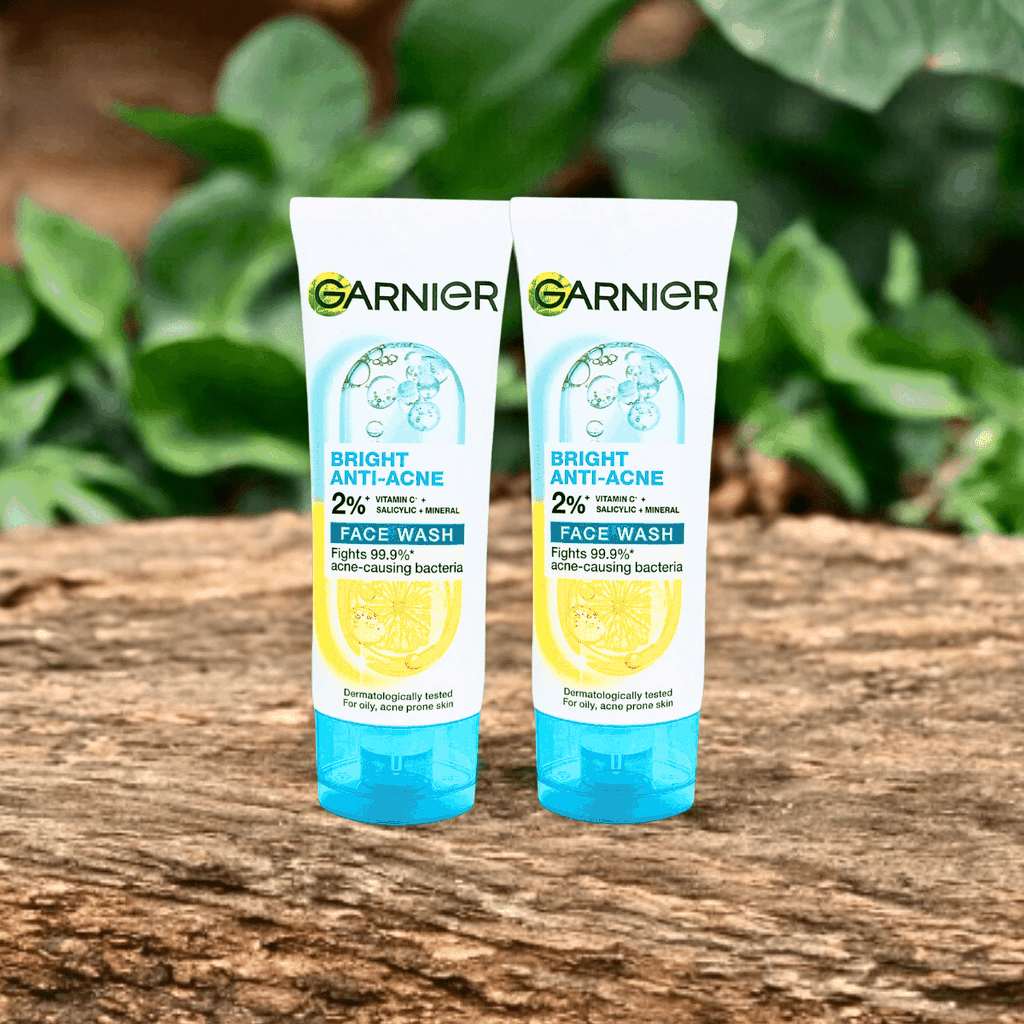 Sữa Rửa Mặt Garnier 3in1 Giảm Mụn Dưỡng Sáng Da Bright Complete Anti-Acne MẪU MỚI Pháp 100ml