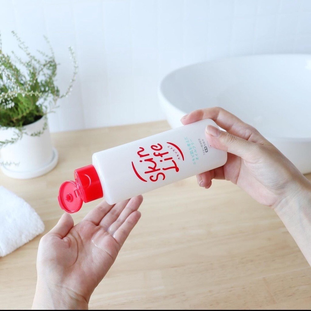 Nước Hoa Hồng Skinlife Cow Ngăn Mụn Làm Mờ Vết Thâm Chai 150ml