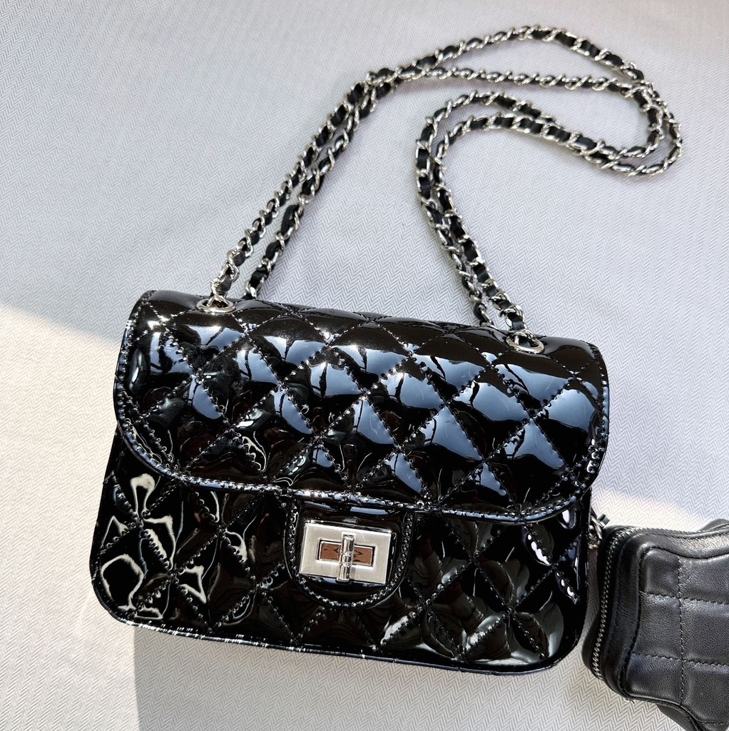 Túi Chanel Remake Korea Classic Flap Da Bóng Size 20cm