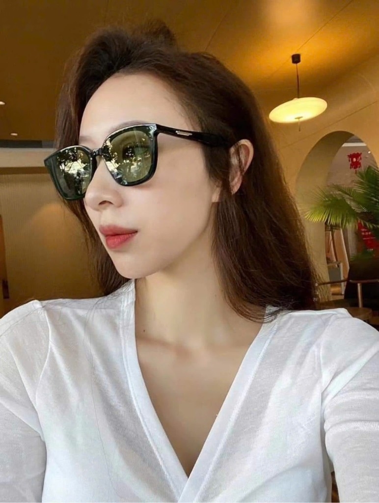 Kính Mát Gentle Monster Lilit K Màu Xanh