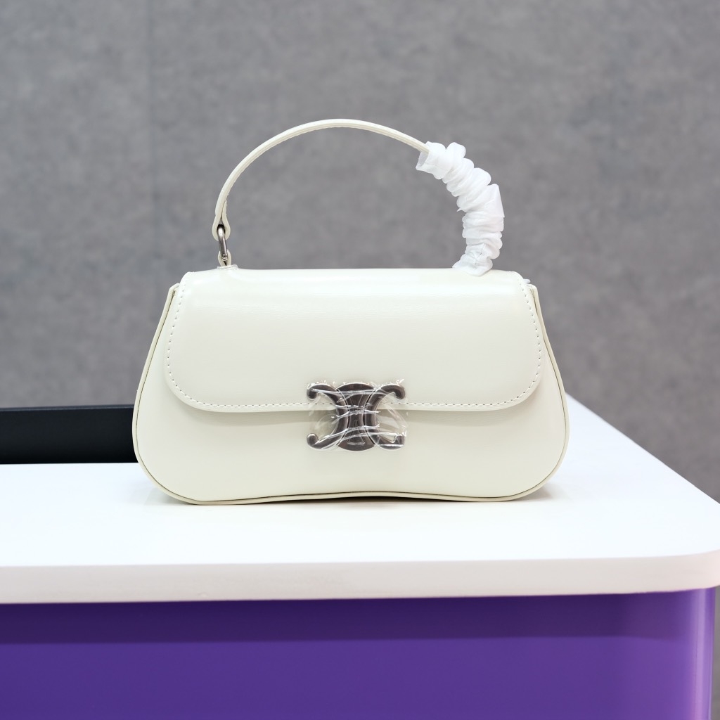 Túi Xách Celine Lola 2025 Da Bê Size 21cm