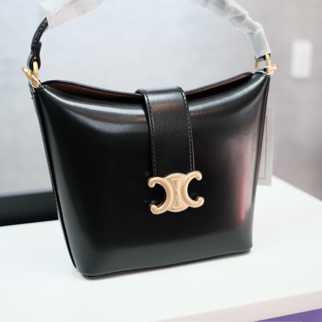 Túi Cầm Tay Celine Remake Korea Mini Bucket Da Bê Non 14cm