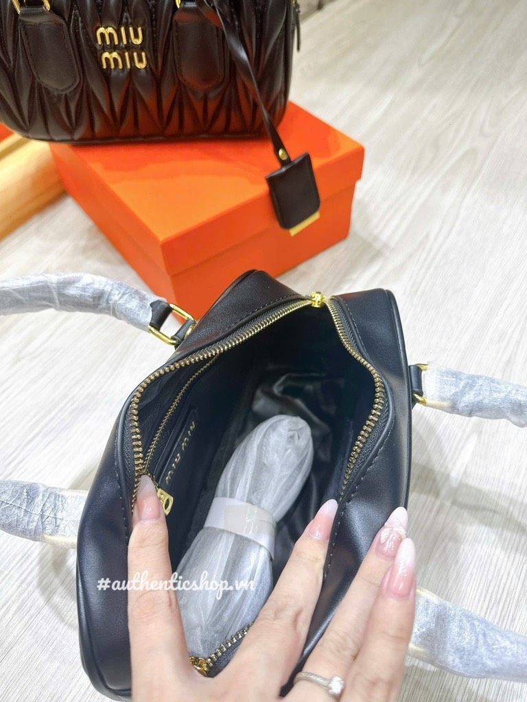 Túi Xách Miumiu Remake Korea 22cm