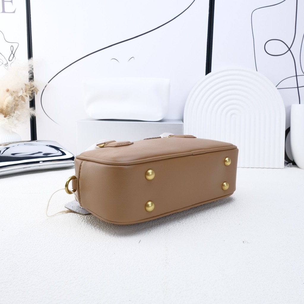 Túi Xách Miu Miu Arcadie Handle Màu Nâu