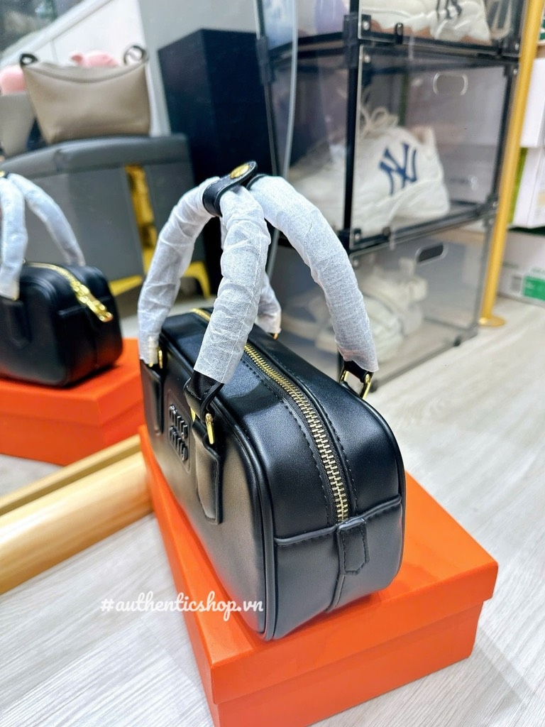 Túi Xách Miumiu Remake Korea 22cm