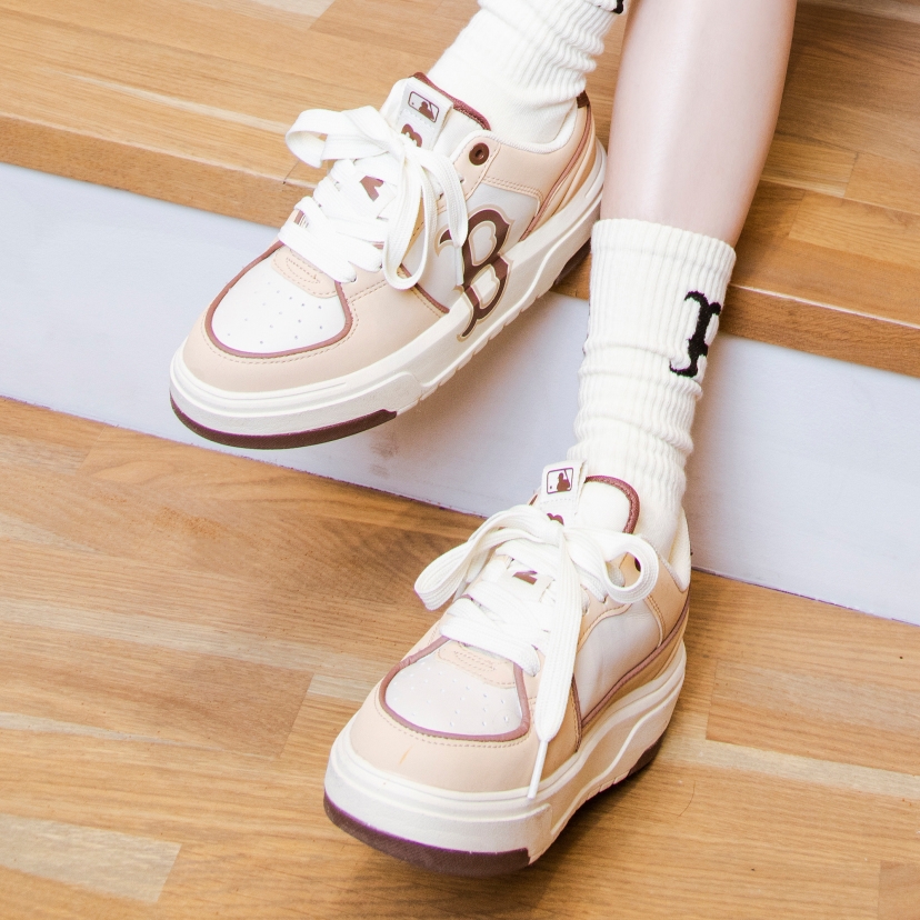 Giầy Thể Thao MLB Chunky Liner Logo Chữ B 3ASXCA12N-43BGS Màu Nâu
