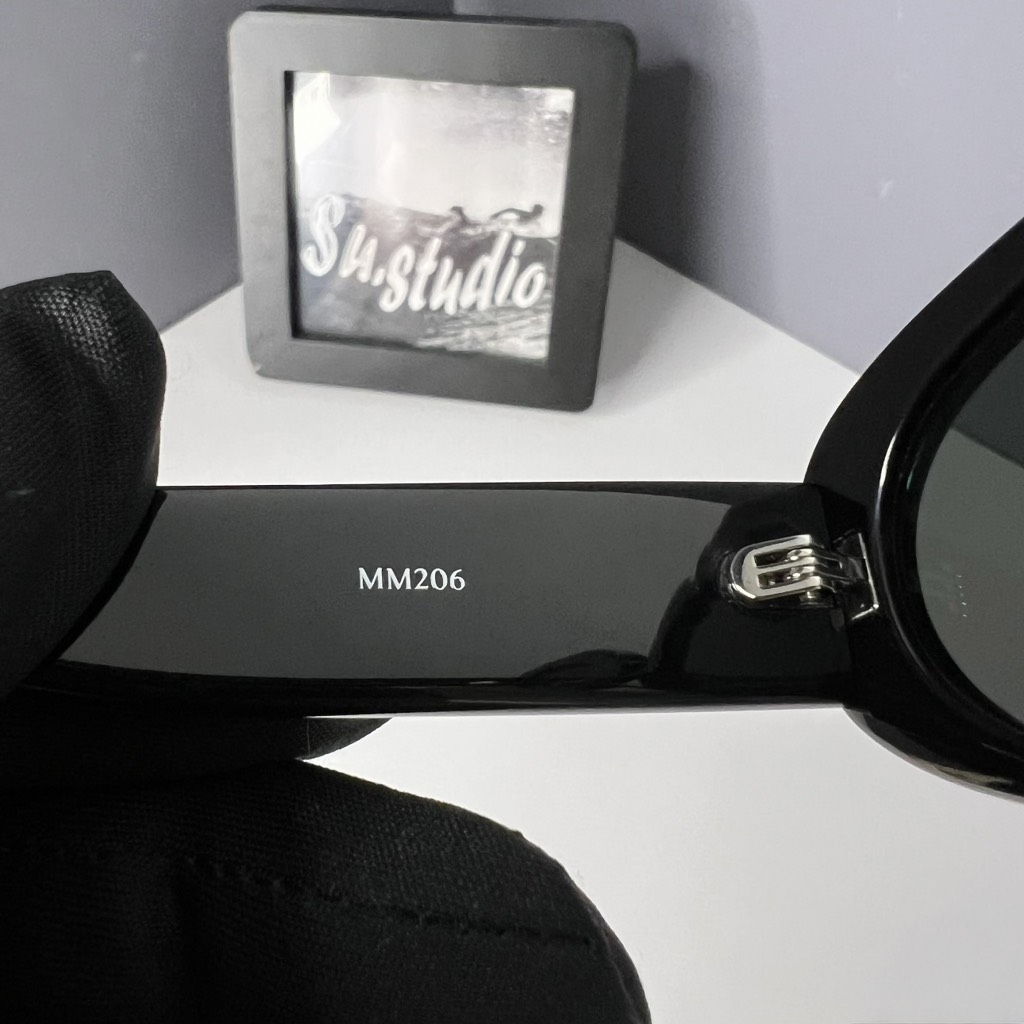 Kính Mát Gentle Monster Maison Margiela 206 Màu Đen