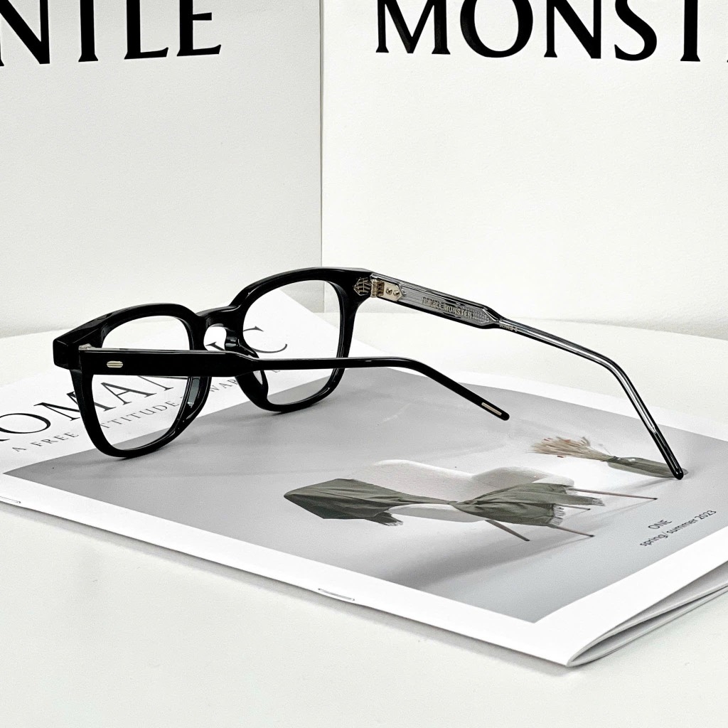 Kính Gentle Monster Kubo 01 Màu Đen