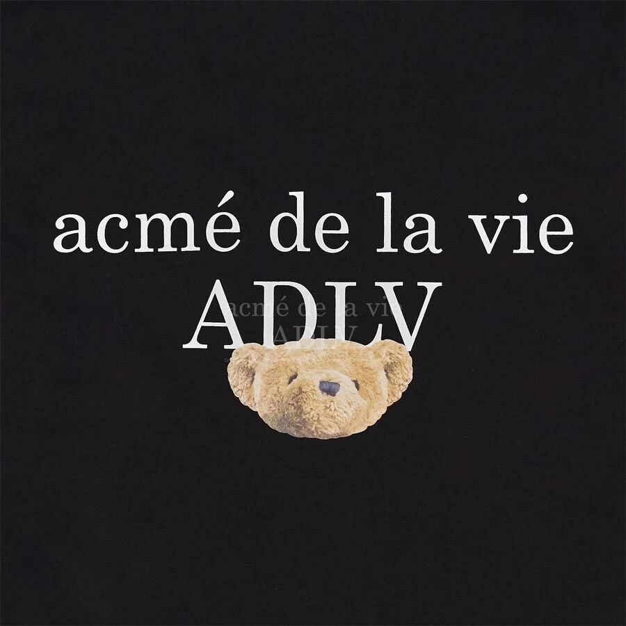 Áo Phông ADLV Baby Face Bé Ôm Gấu Màu Đen