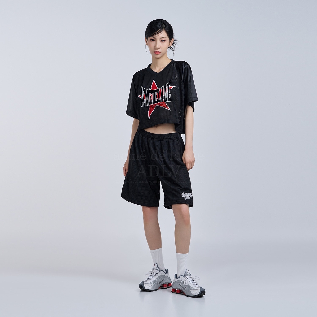 Áo Croptop ADLV Star Màu Đen