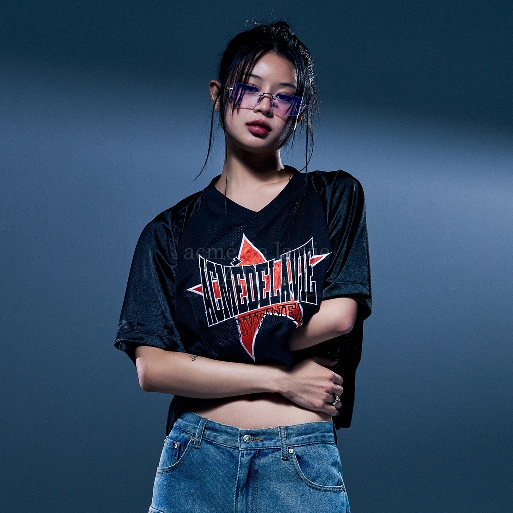 Áo Croptop ADLV Star Màu Đen