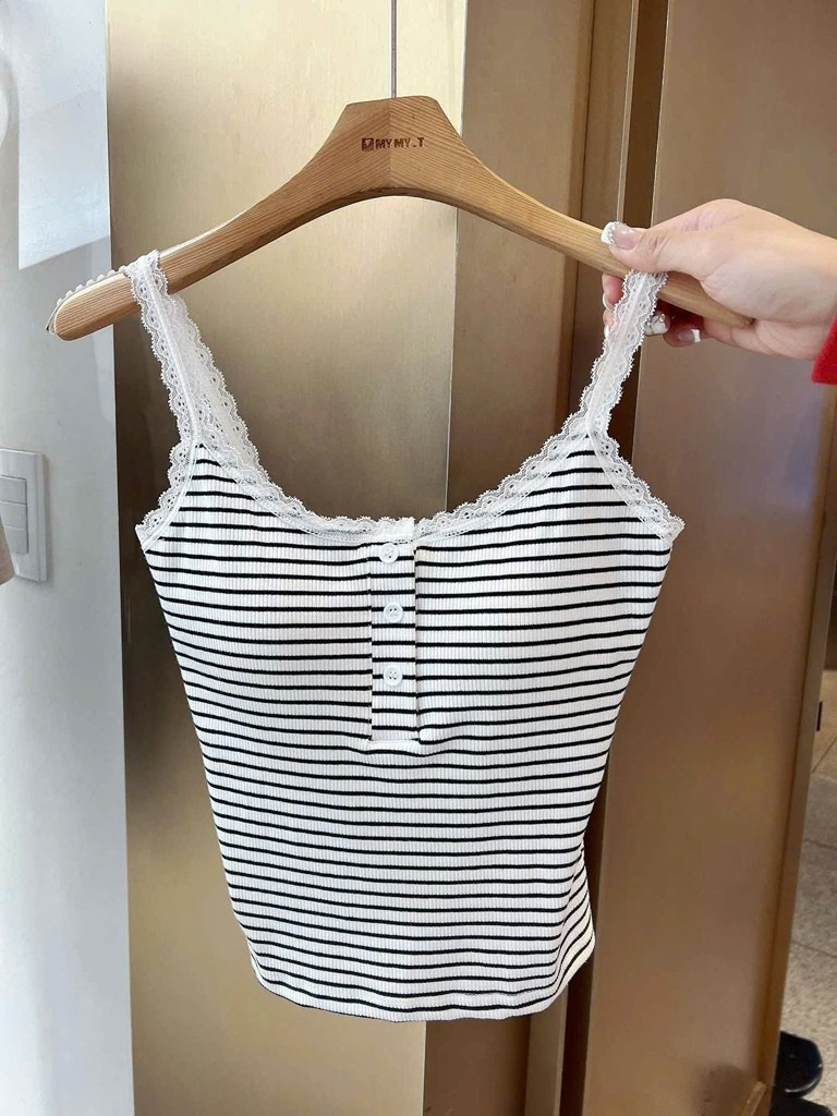 Áo dây viền ren dọc 3 cúc