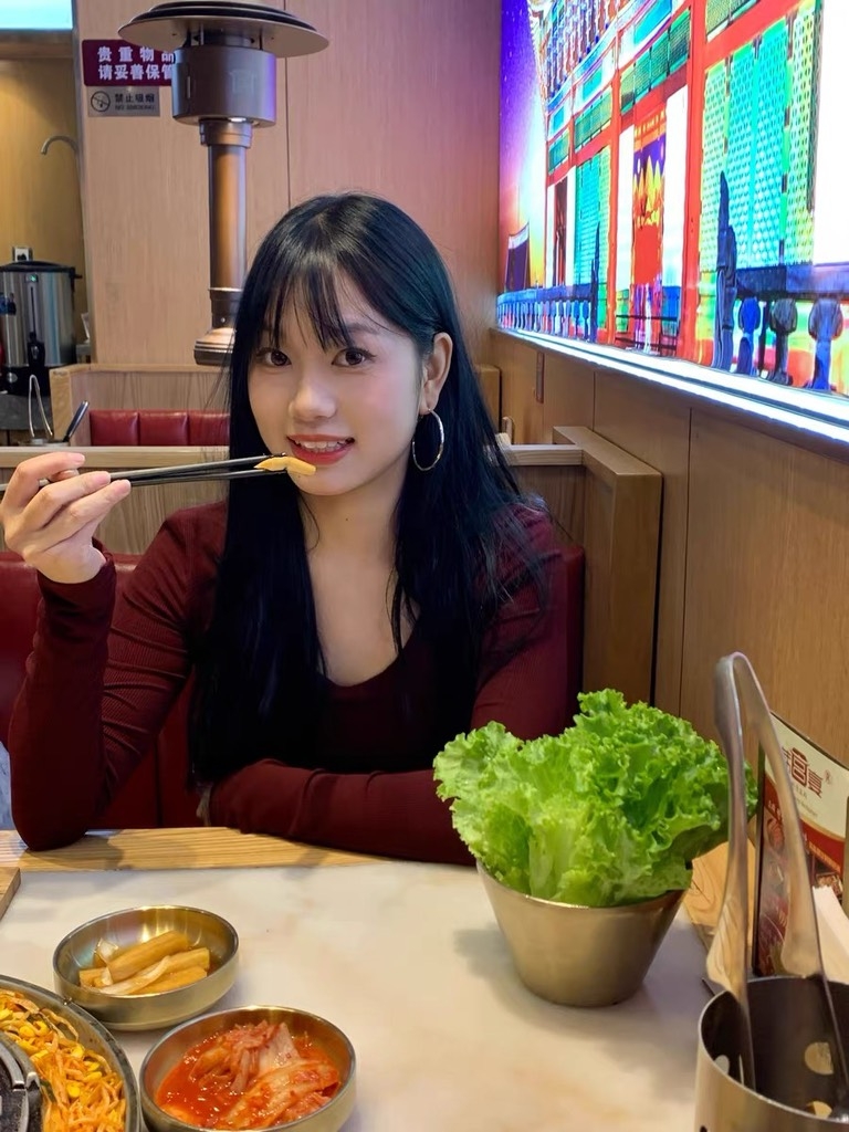 Áo giữ nhiệt kumi cổ tròn