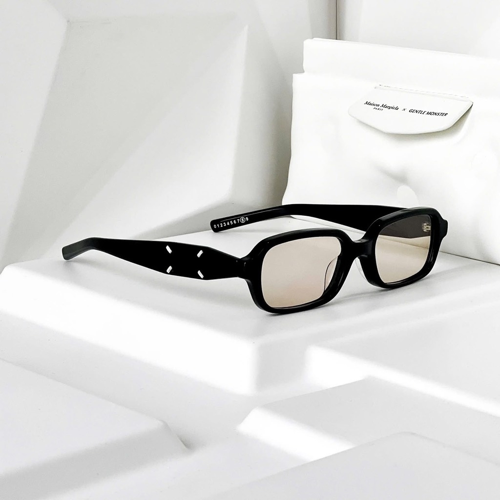 Kính Mát Gentle Monster Maison Margiela 210 OR Màu Nâu