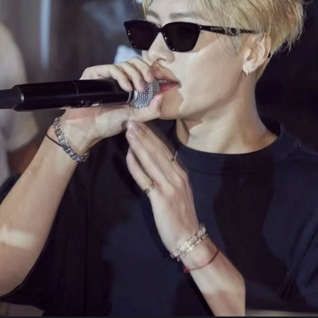 Kính Mát Gentle Monster Loti 01 Màu Đen