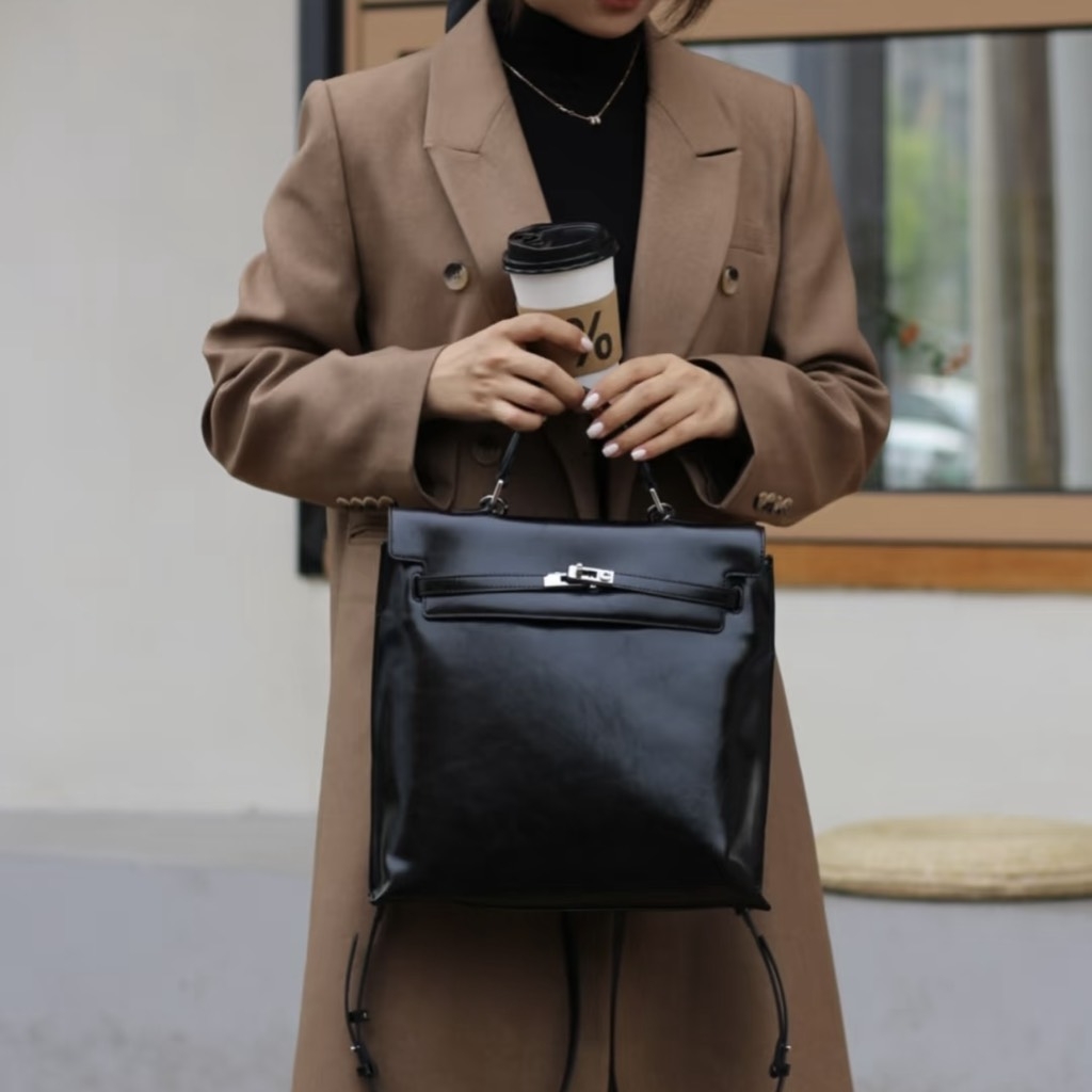 Balo HM Retro Da Bò Trơn 30cm Màu Đen