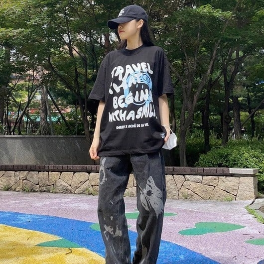 Áo Phông ADLV Smile Big Logo Màu Đen