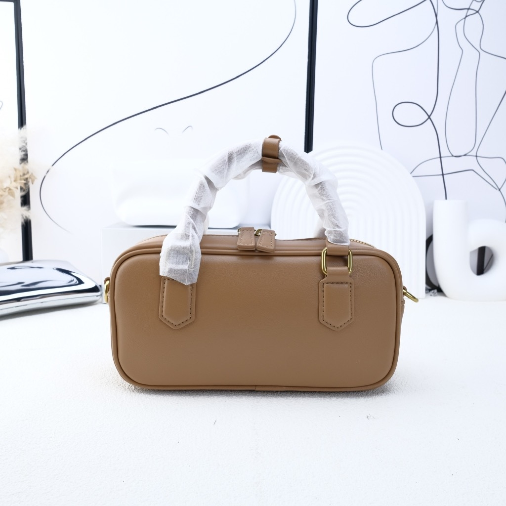 Túi Xách Miu Miu Arcadie Handle Màu Nâu