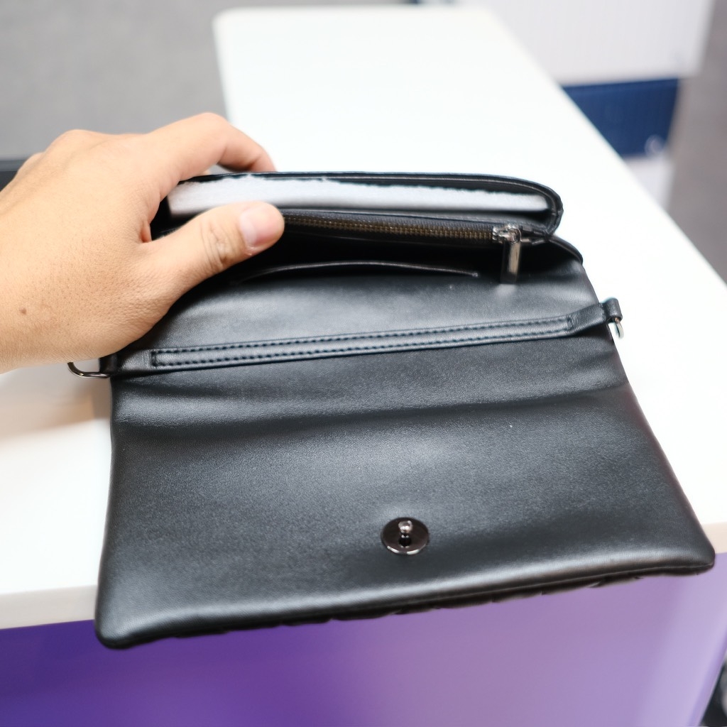 Túi Cầm Tay Dior Small Caro Da Bê Màu Đen Size 20cm