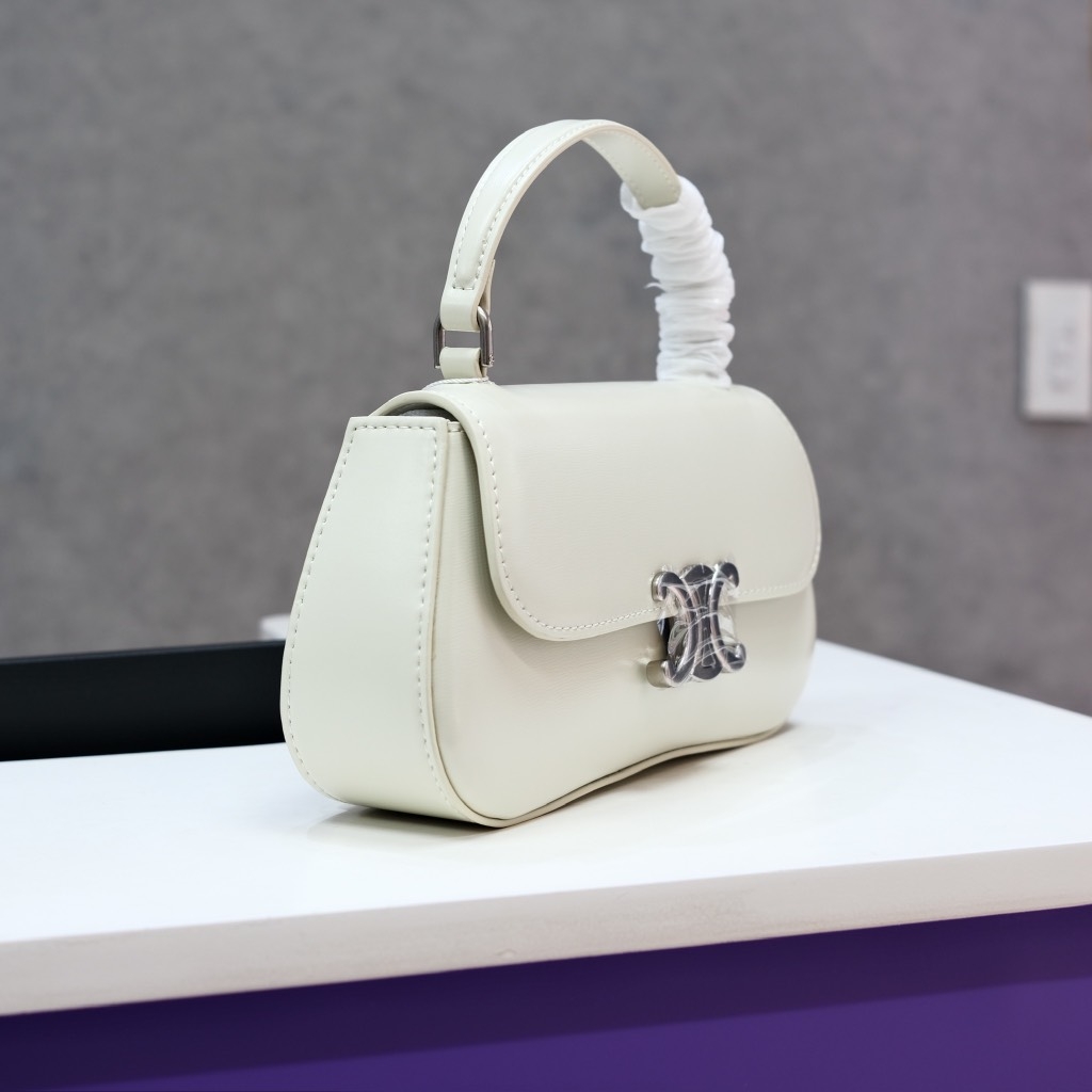 Túi Xách Celine Lola 2025 Da Bê Size 21cm