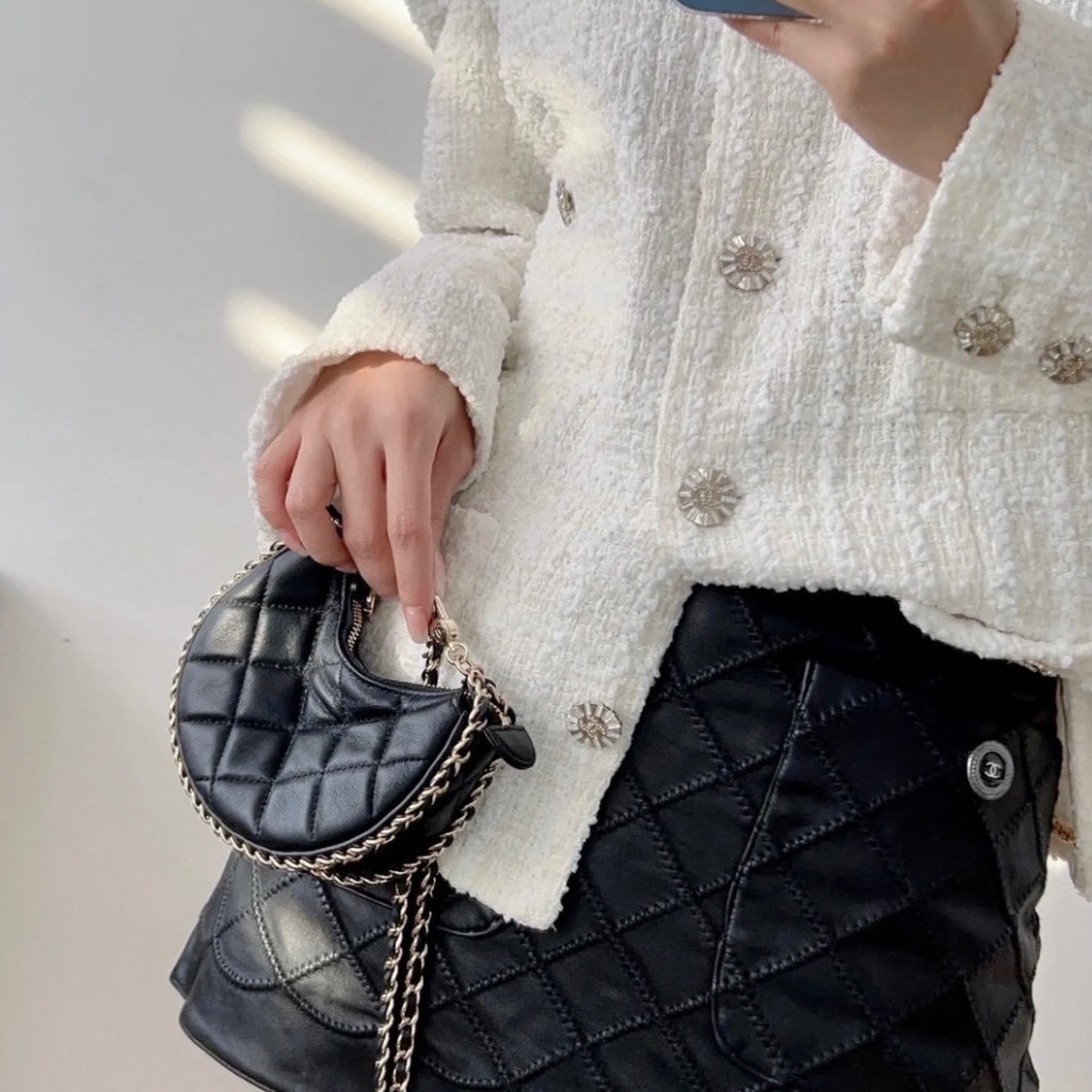 Túi Chanel Remake Korea Hobo Half Moon Size 20cm