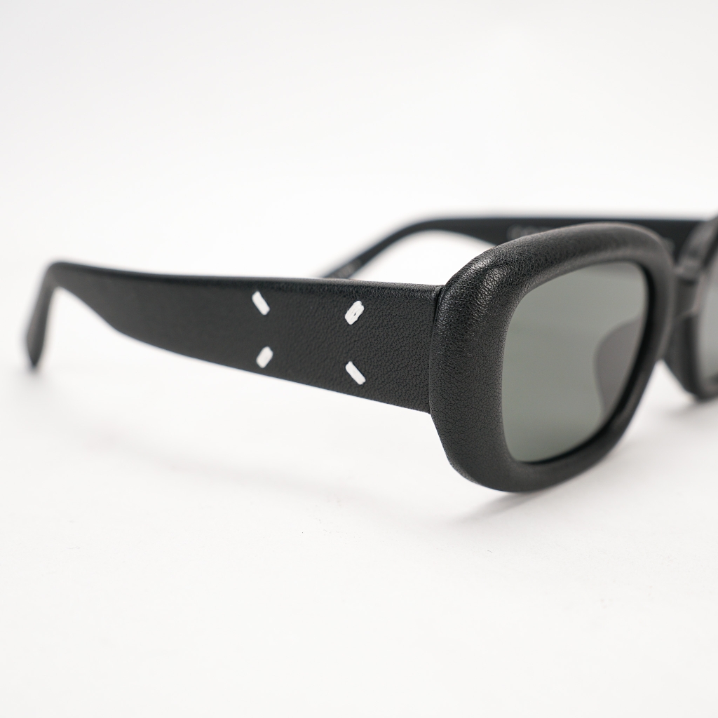 Kính Mát Gentle Monster Maison Margiela 106 Leather Màu Đen