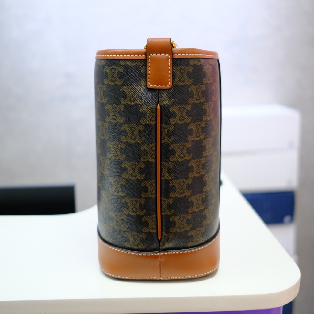 Giỏ Xách Celine Bucket Trompie Da Bò Màu Canvas