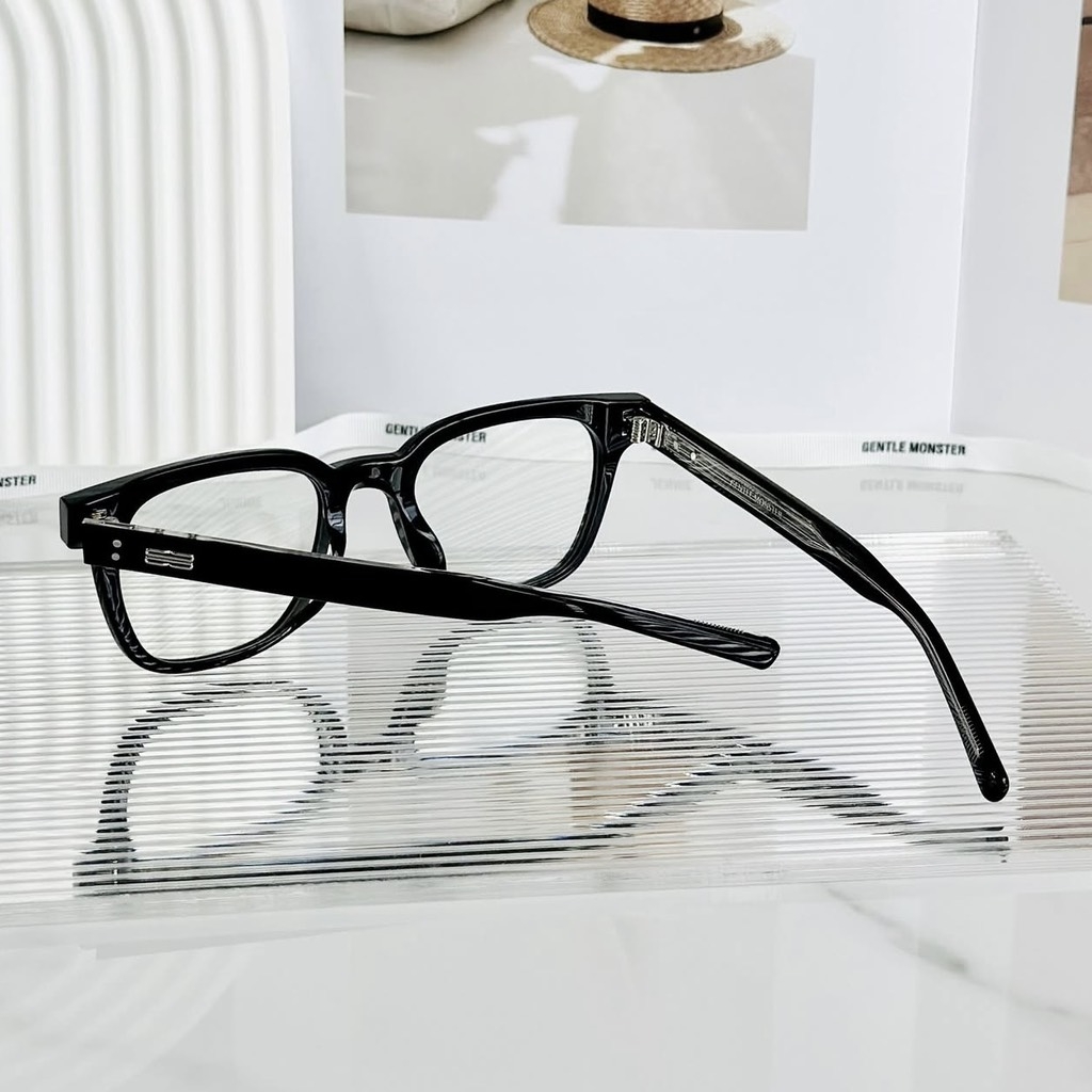 Kính Cận Gentle Monster Evan 01 Màu Đen