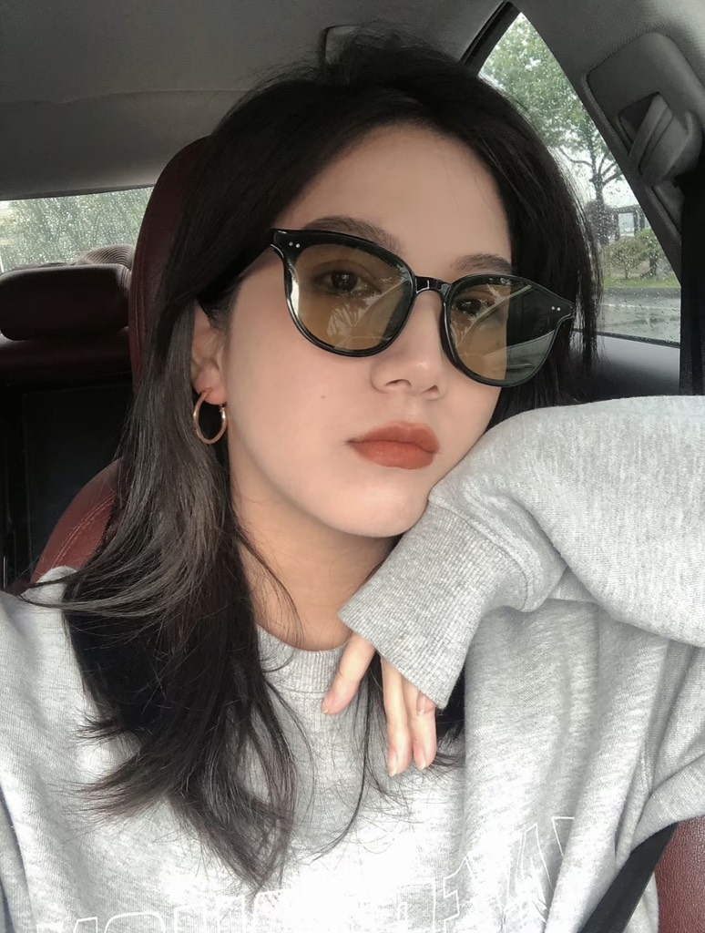 Kính Mát Gentle Monster Lang 01 K Màu Xanh