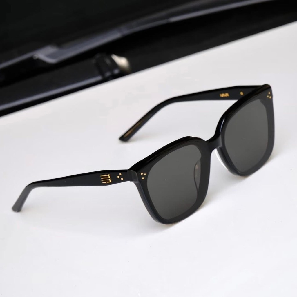 Kính Gentle Monter LoLoe 01 ss 2025