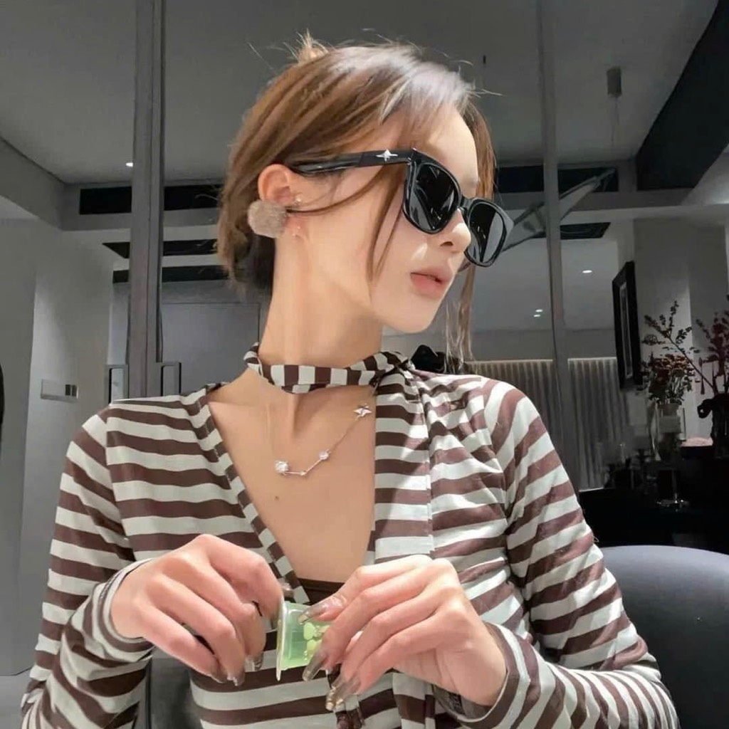 Kính Mát Gentle Monster Bold Billy 01 Màu Đen