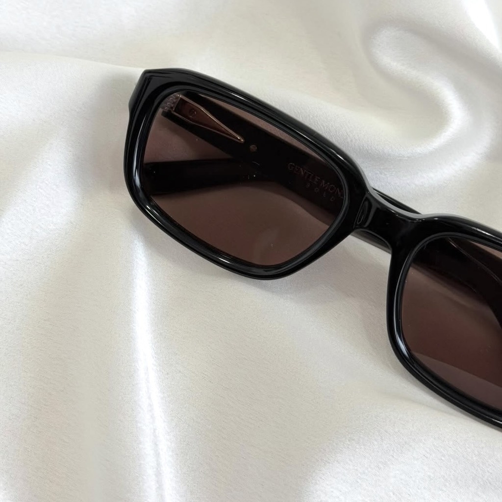 Kính Mát Gentle Monster Bold Comte 01 Màu Đen Nâu