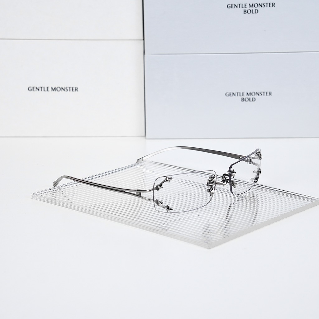 Kính Mát Gentle Monster Bold Mosh 02 Màu Bạc