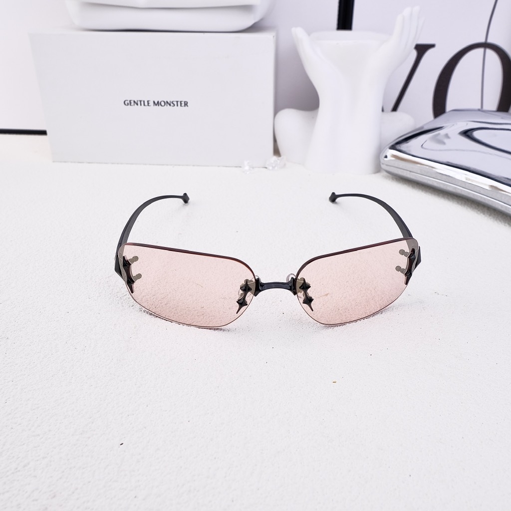 Kính Mát Gentle Monster Bold TTL 01 Màu Hồng