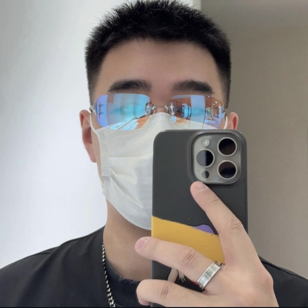 Kính Mát Gentle Monster Bold TTL 02 Màu Vàng