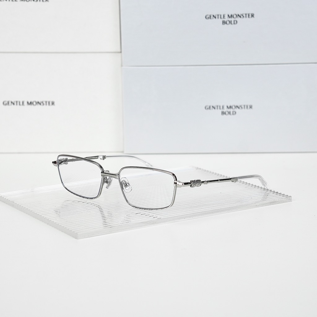 Kính Mát Gentle Monster Bratz Tarx 02 Màu Bạc