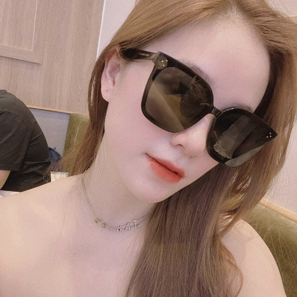 Kính Mát Gentle Monster Her 01 Màu Đen