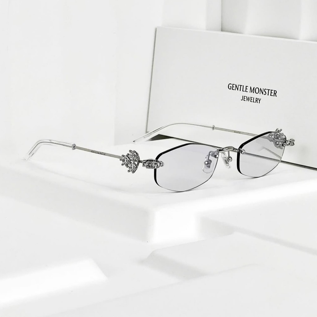 Kính Mát Gentle Monster Jewerly Glitz YVG Màu Xám