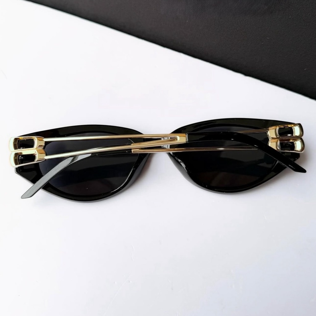 Kính Mát Gentle Monster Kunst 01GD Màu Vàng